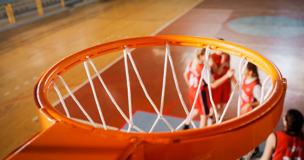 close-up of basketball hoop - basketball basketball hoop selective focus net imagens e fotografias de stock
