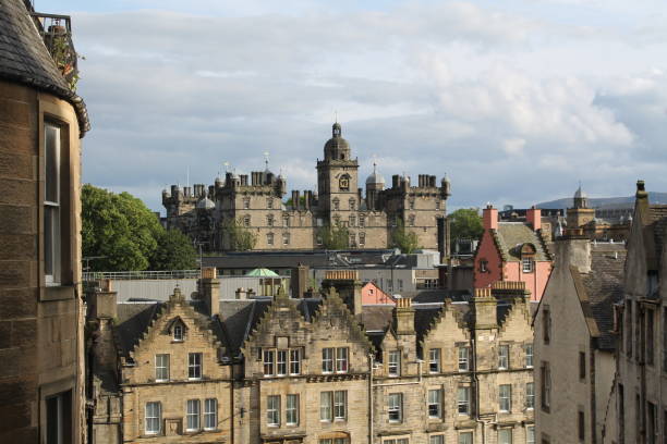 istock Edinburgh city trip 1794421030