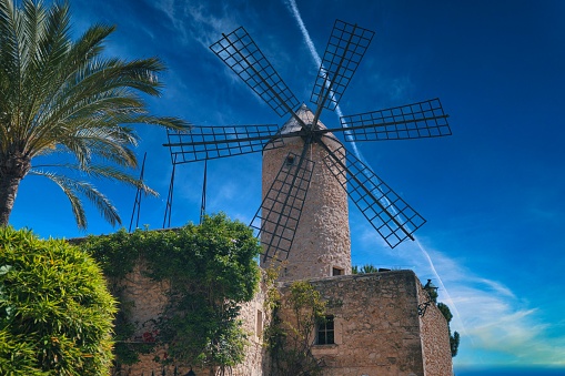 this is the sineu windmill