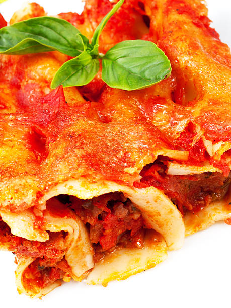 istock Bolognese cannelloni 179494825