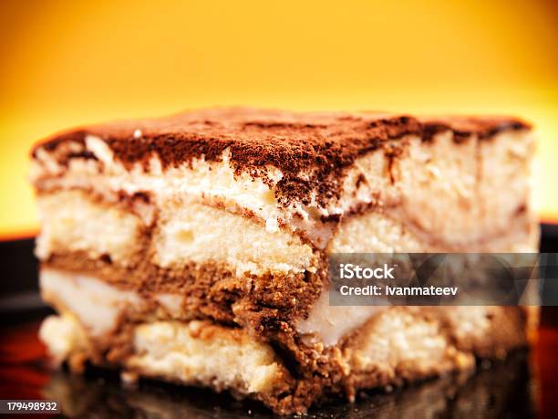 Foto de Tiramisu e mais fotos de stock de Alimentação Não-saudável - Alimentação Não-saudável, Bolo, Chocolate