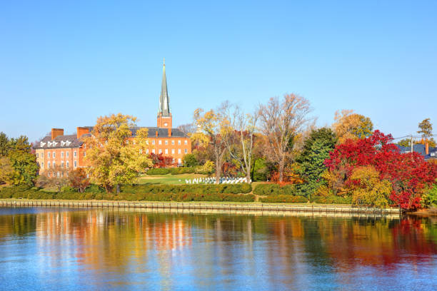 istock Autumn in Annapolis, Maryland 1795079980