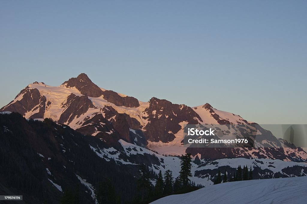 Mt. Shuksan 해질녘까지 - 로열티 프리 0명 스톡 사진