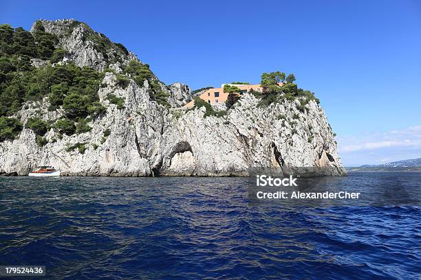 Cape Massullo I Villa Malaparte Capri Islandwłochy - zdjęcia stockowe i więcej obrazów Willa