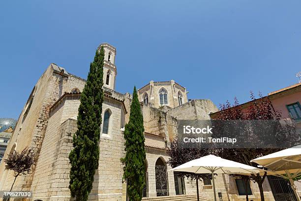 Iglesia De San Pedro Foto de stock y más banco de imágenes de Figueres - Figueres, Aire libre, Arquitectura