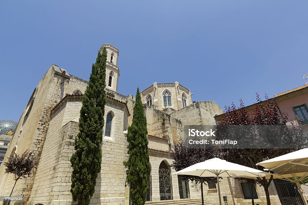 Chiesa di San Pietro - Foto stock royalty-free di Figueres