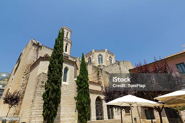 Chiesa Di San Pietro - Fotografie stock e altre immagini di Figueres - Figueres, Ambientazione esterna, Architettura