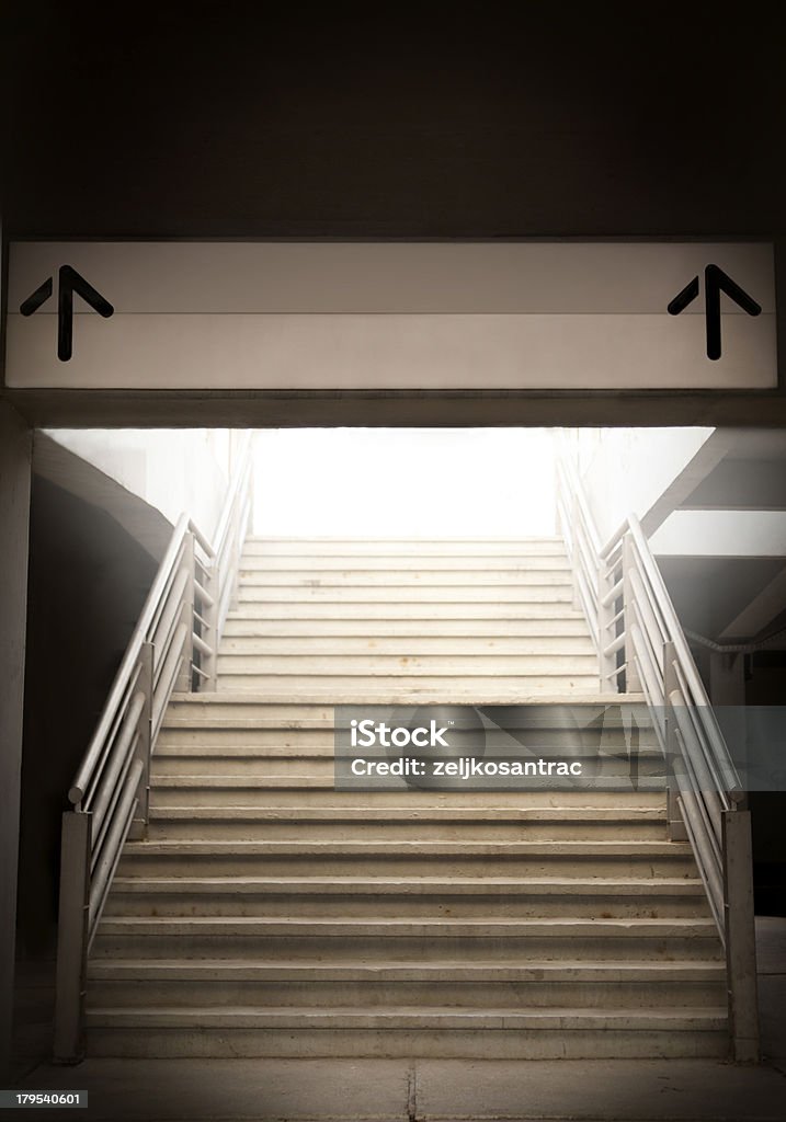 Воспользуйтесь на выезд - Стоковые фото Лестница роялти-фри