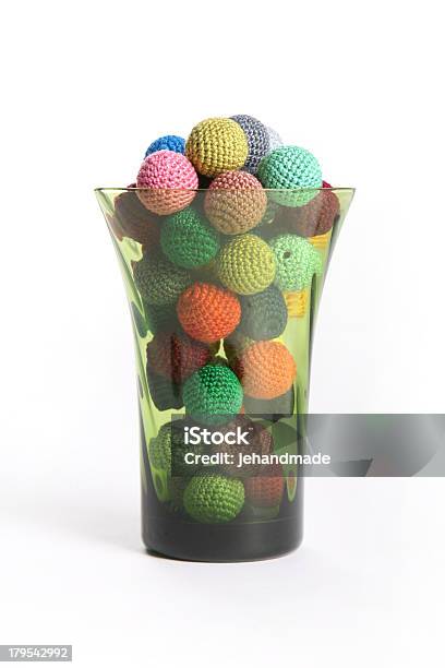 Foto de Crochet Contas Bolas De Vidro Verde e mais fotos de stock de Acessório - Acessório, Alfaiate - Ocupação, Algodão - Malvaceae