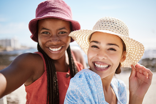 Smile selfie, friends and women on vacation, holiday or girls summer trip, outdoors or nature. Face portrait, lesbian couple and happy people relax in sunny sunshine freedom, fun or bonding together.