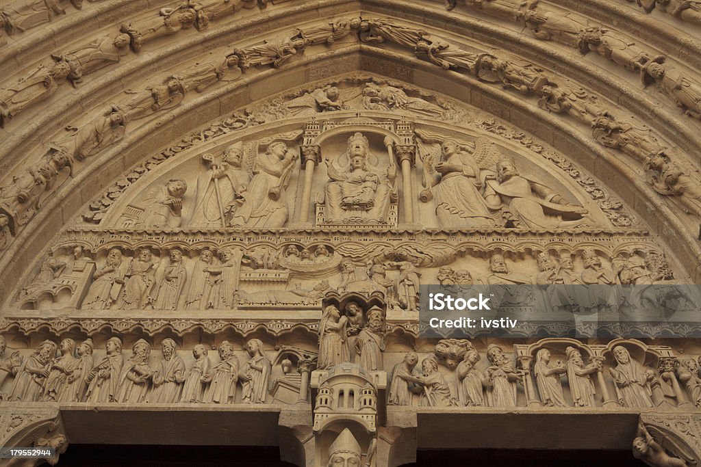 Parigi-Cattedrale di Notre-Dame - Foto stock royalty-free di Ambientazione esterna