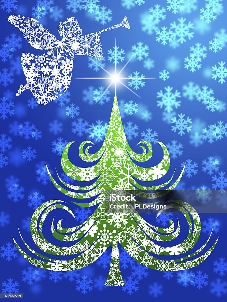 Angelo con tromba su albero di Natale - Foto stock royalty-free di Albero