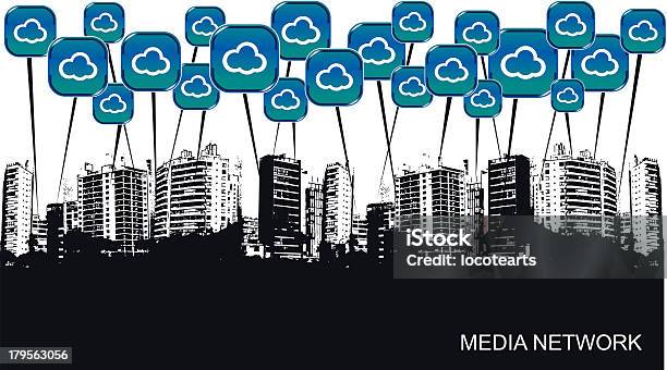 Nuvem Conectividade Aplicação Na Cidade - Arte vetorial de stock e mais imagens de Ao Ar Livre - Ao Ar Livre, Aplicação móvel, Cidade