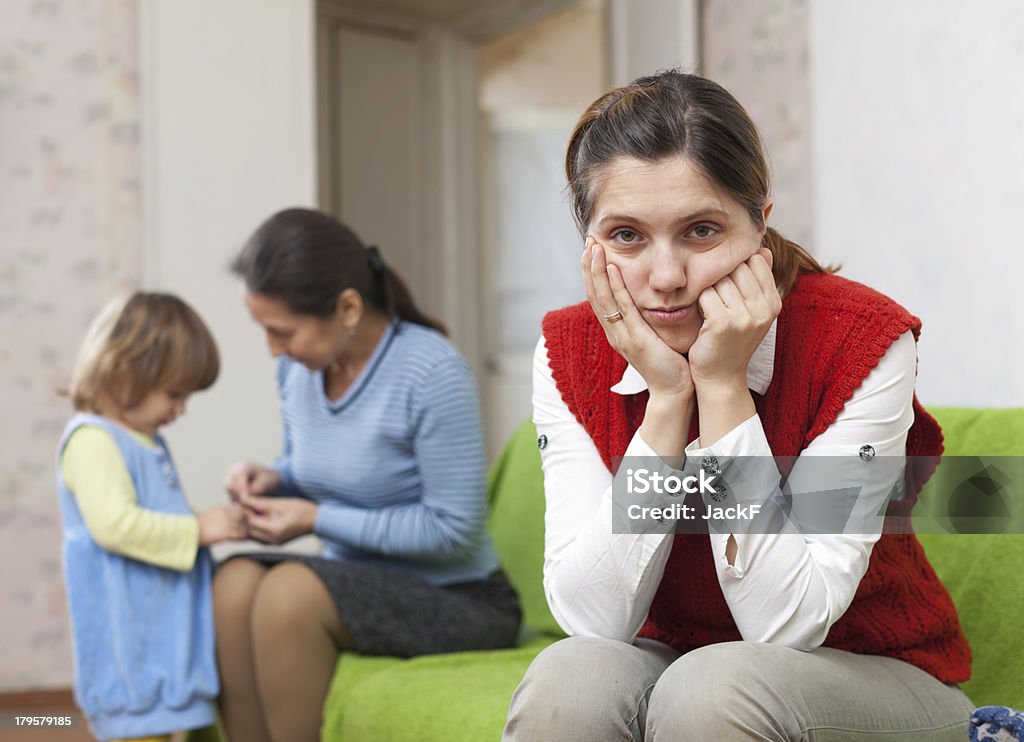 Conflit entre femme et sa mère - Photo de Adulte libre de droits