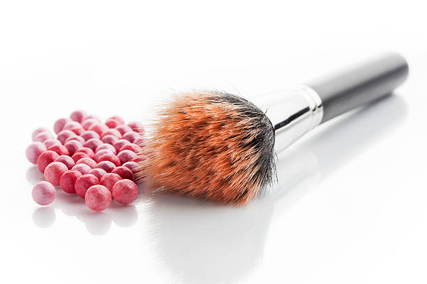 istock Hi-key Make up Pearl And Brush 179582216