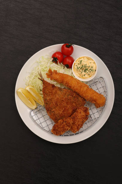 istock Assorted fried seafood: fried oysters, fried shrimp and fried horse mackerel 1795997919