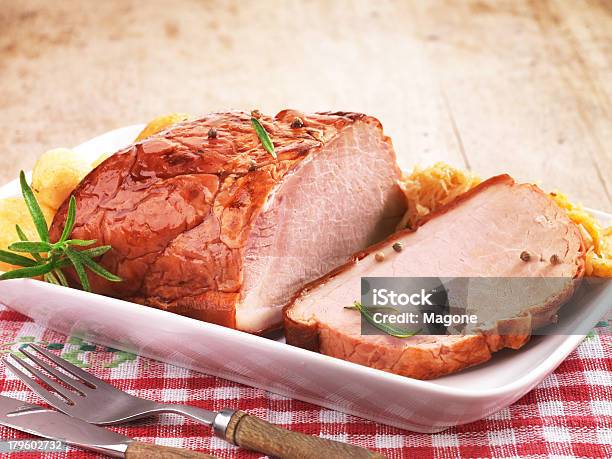 Lombo De Porco Na Chapa Branca - Fotografias de stock e mais imagens de Carne de Porco - Carne de Porco, Chucrute, Filete de Lombo