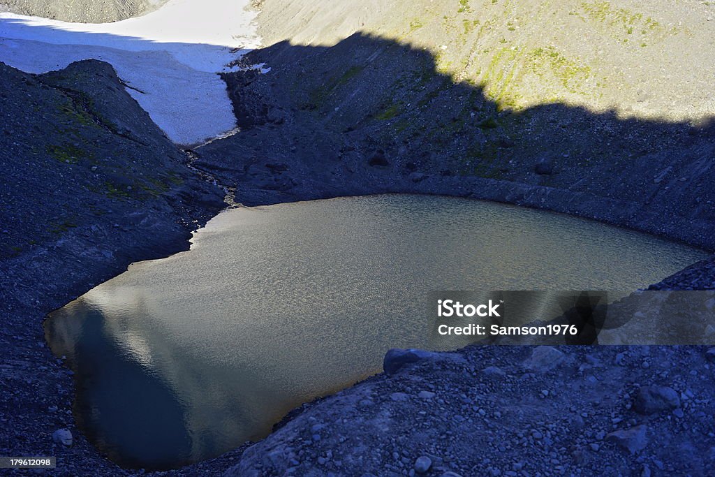 Oregon Cascade Glacial al lago - Foto de stock de Área silvestre del Monte Jefferson libre de derechos