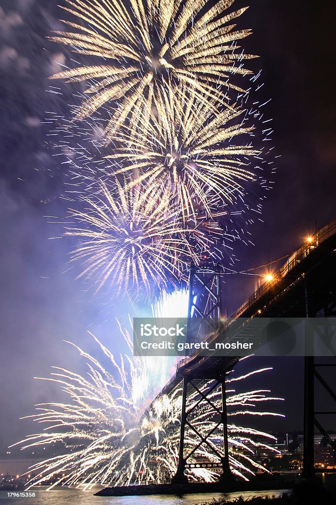 fogos de artifício - Foto de stock de Arte, Cultura e Espetáculo royalty-free