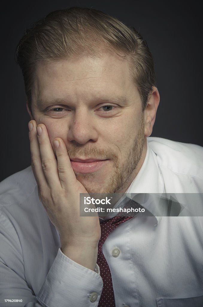 Denken jungen Mann - Lizenzfrei Abgeschiedenheit Stock-Foto