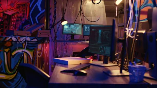 istock Hideout used as crime haven by hackers 1796348346