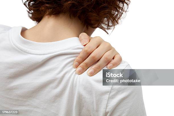 Schulter Beschwerden Stockfoto und mehr Bilder von Arthritis - Arthritis, Berühren, Beschädigt