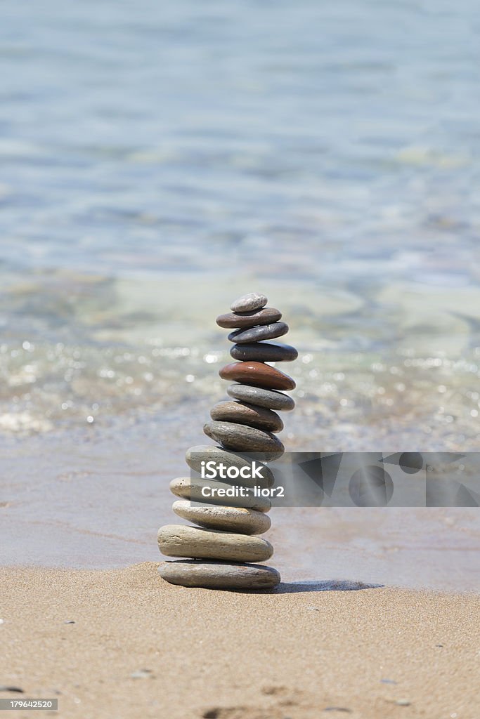 Pile de équilibrée de galets - Photo de Bouddhisme libre de droits