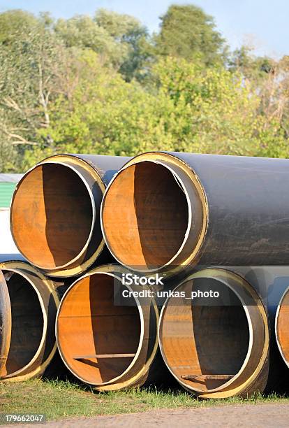 Steel Pipe Con Isolamento Termico - Fotografie stock e altre immagini di Acciaio - Acciaio, Acciaio inossidabile, Arrugginito