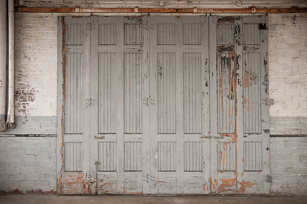 istock Old Wooden Warehouse Doors 179673649