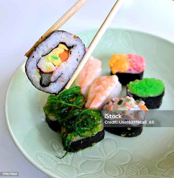 Sushi Japanisches Essen Stockfoto und mehr Bilder von Abnehmen - Abnehmen, Asien, Bernstein