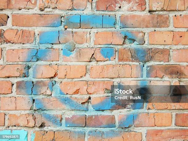 Sonrisa Foto de stock y más banco de imágenes de Abandonado - Abandonado, Abstracto, Agrietado