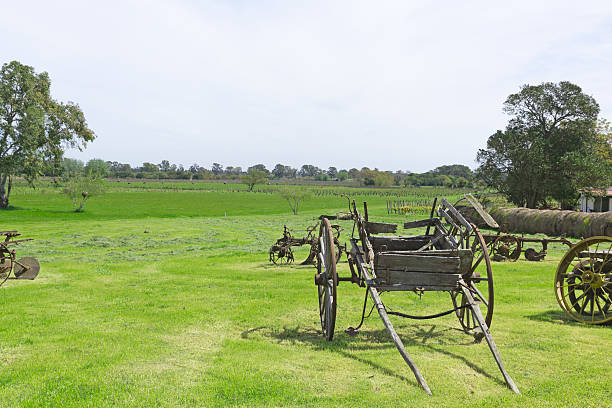 istock Ancient wooden carriage of a shaft 179715399
