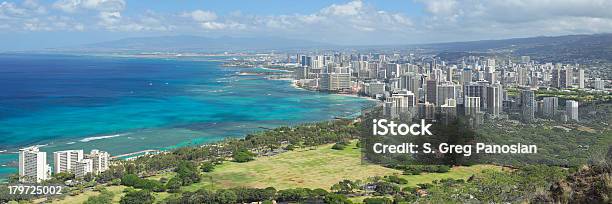 Panorama Sullo Skyline Di Honolulu - Fotografie stock e altre immagini di Ambientazione esterna - Ambientazione esterna, Città, Composizione orizzontale