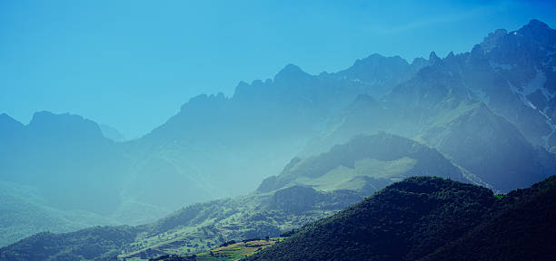 istock region in cantabria 179725494