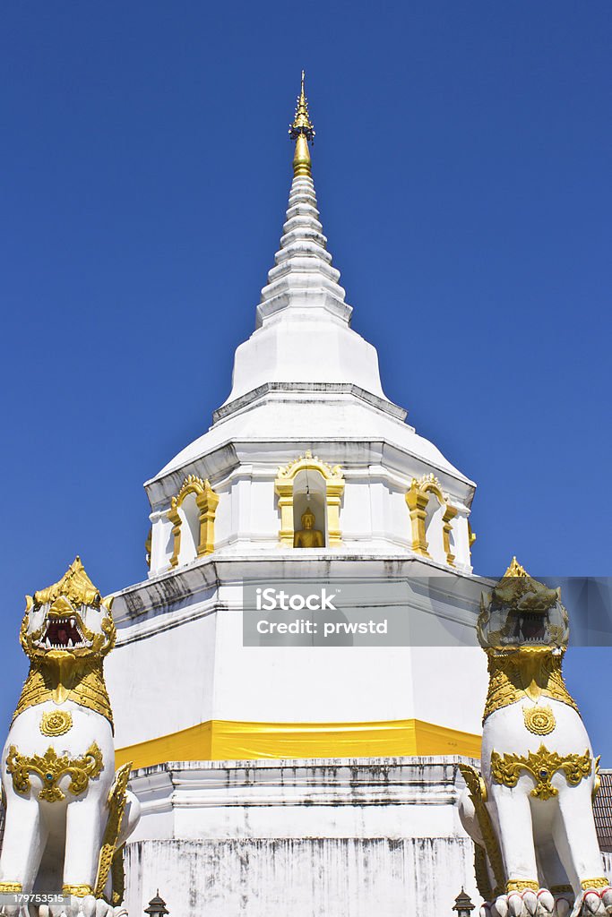 Chedi w Chiangmai - Zbiór zdjęć royalty-free (Architektura)