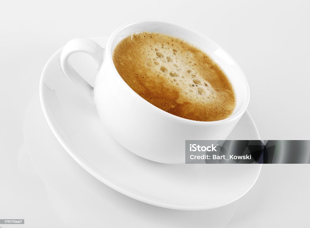 極上のエスプレッソコーヒーのカップで白い背景 - イタリア文化のロイヤリティフリーストックフォト