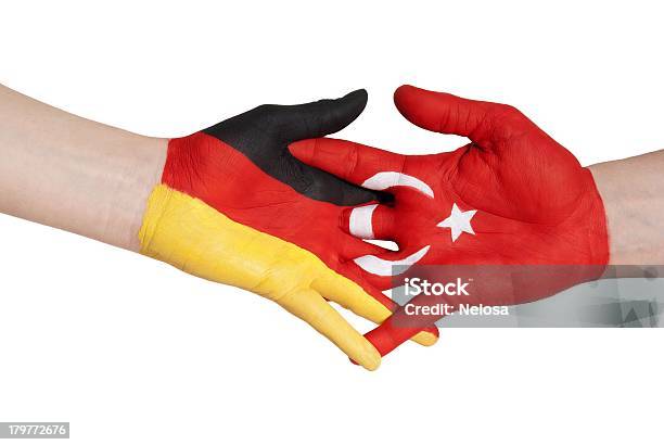 핸드세이크 사이에 하띤 독일 계약서에 대한 스톡 사진 및 기타 이미지 - 계약서, 기, 독일