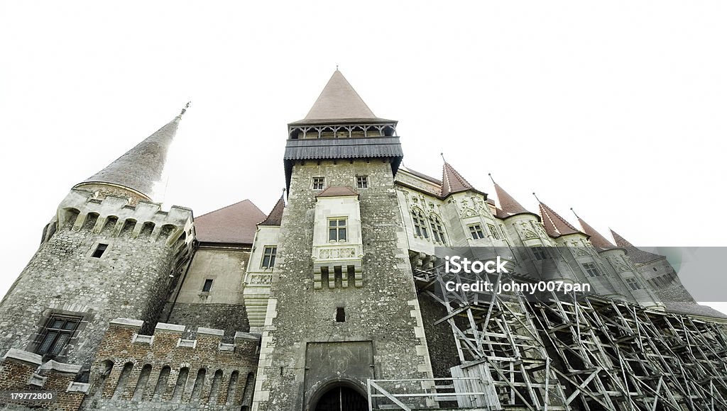 Castelo em Transilvânia - Foto de stock de Corvin Castle royalty-free