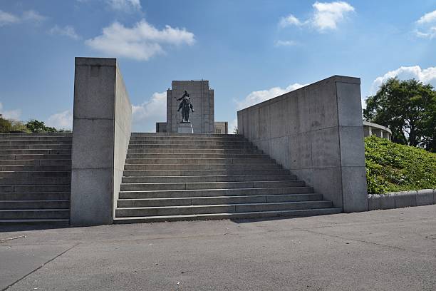 monumento nacional de praga - vitkov fotografías e imágenes de stock