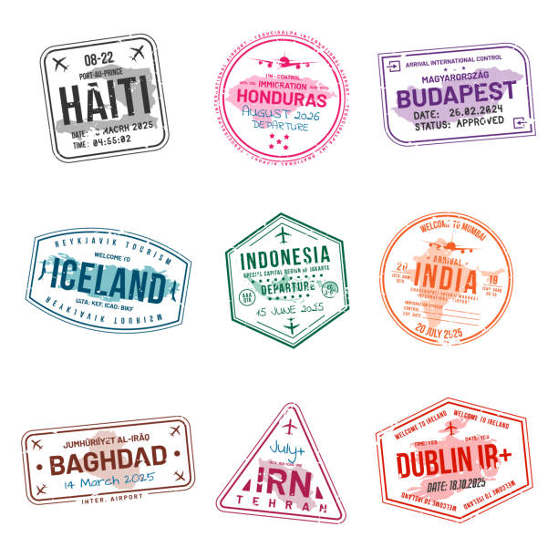 set stempel visa perjalanan untuk paspor. stempel abstrak kantor internasional dan imigrasi. stempel visa bea cukai kedatangan dan keberangkatan ke negara - stempel paspor ilustrasi stok