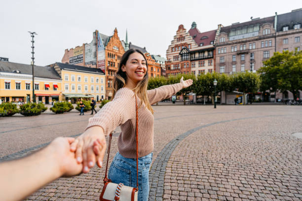 istock Follow- Me Concept On The Stortorget Square In Malmo In Sweden 1798564151
