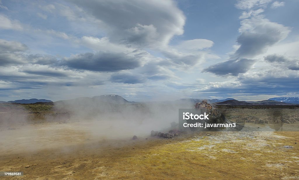 Hverarondor Hverir hot springs, Islandia - Foto de stock de Agujero libre de derechos