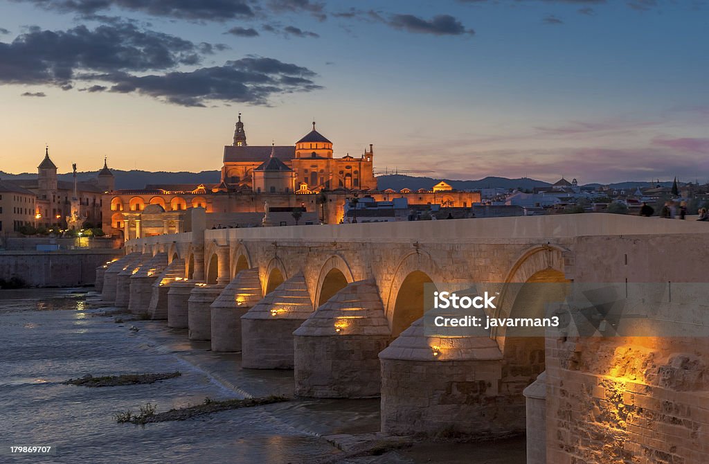 Mezquita cathedral and roman bridge, Cordoba, Spain Ancient Stock Photo