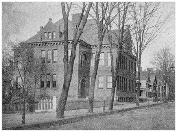 istock Antique image of Hampden County, Massachusetts: Springfield, Pynchon Street School 1798697130