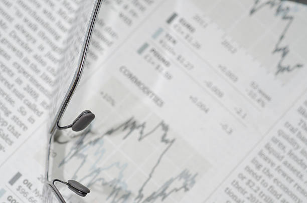 istock Financial newspaper 179879539