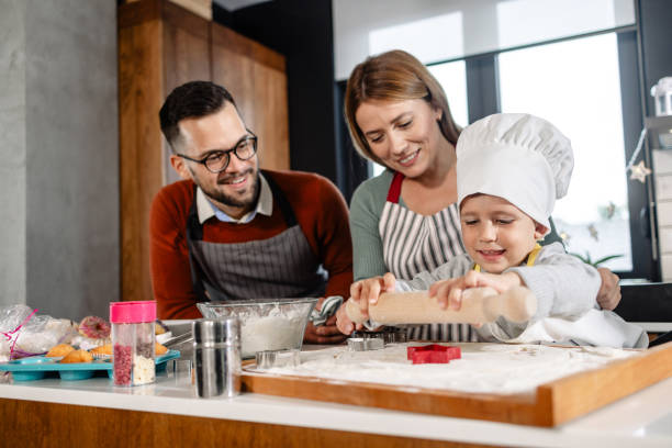 istock Family time in the kitchen 1798864003