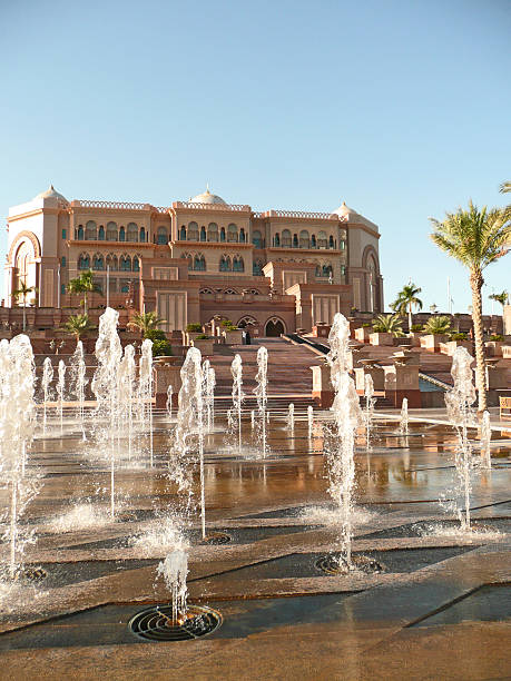 istock fountain in front of Emirates Palace hotel 179927252