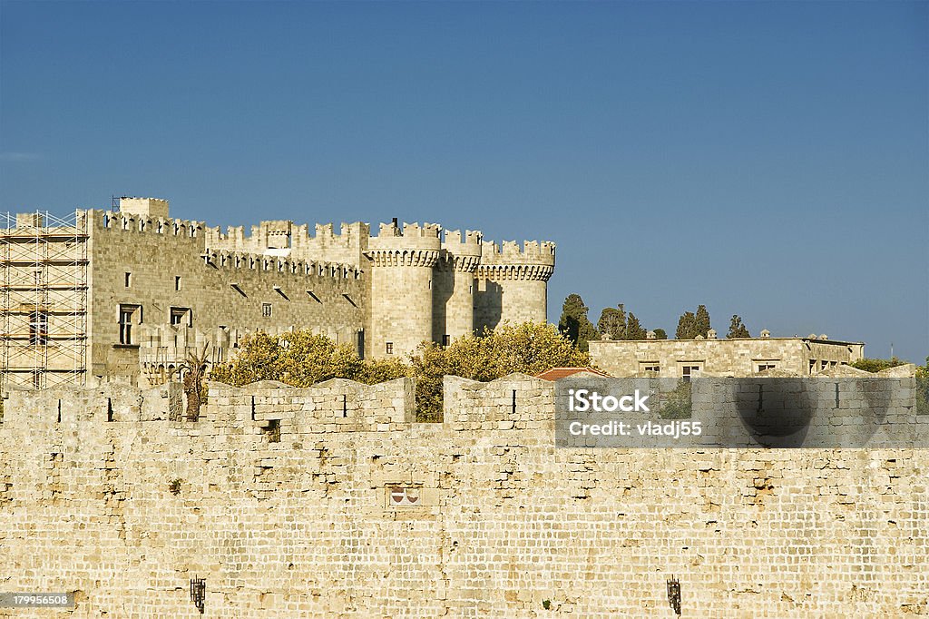 가득했다 무시레프 월스 in Rhodes 마을, 그리스 - 로열티 프리 0명 스톡 사진