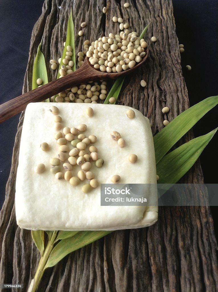 Soybeans et tofu - Photo de Aliment libre de droits