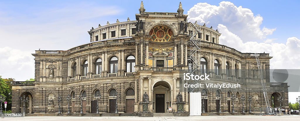 Teatro de ópera de estado anglosajona, Dresden - Foto de stock de Dioniso libre de derechos